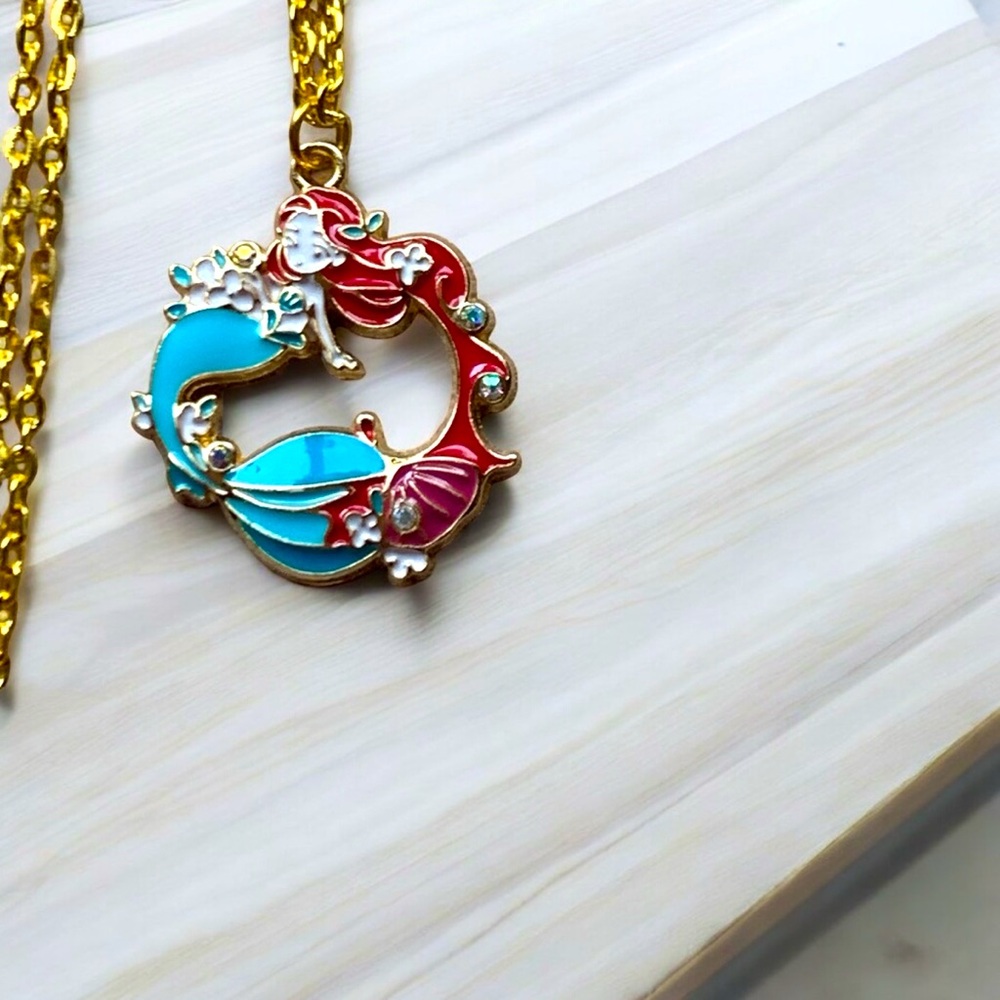 Mermaid Gold and Multicolor Pendant Necklace Ariel - Picture 5 of 5